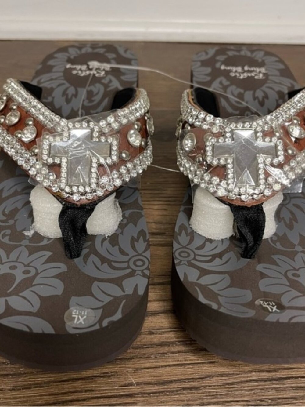 Rustic Bling Bling Wedge Flip Flops Brown Rhinestone Sandals XL- Brand New - Picture 3 of 13